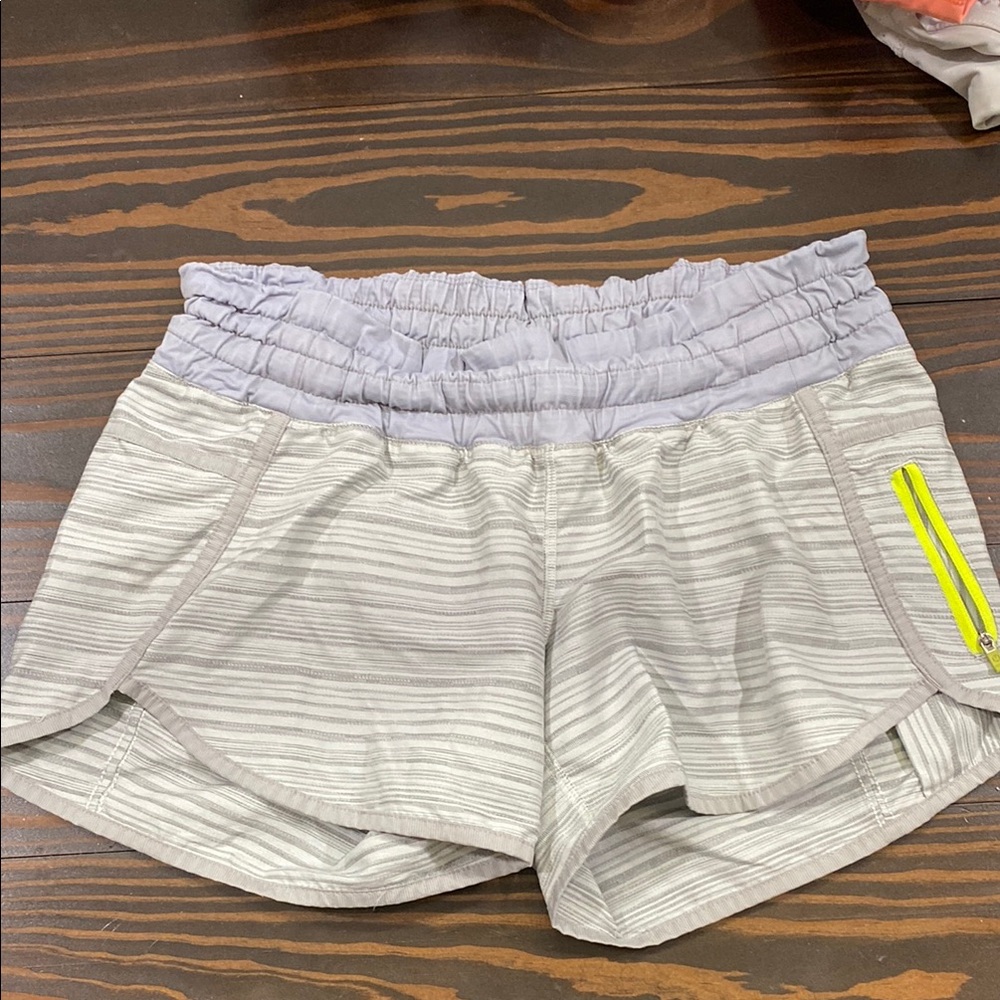 Gray Striped Women's lululemon shorts size 6
